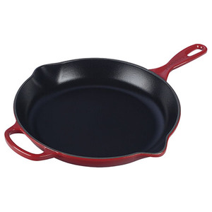 9" Signature Cast Iron Skillet Cerise