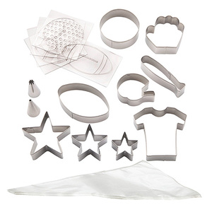 Cake Boss Boys and Sports Cake Kit